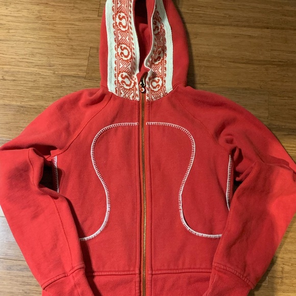 RARE Made in Canada Women’s 6 Lululemon Special limited Edition Olympic hoodie - Picture 1 of 2
